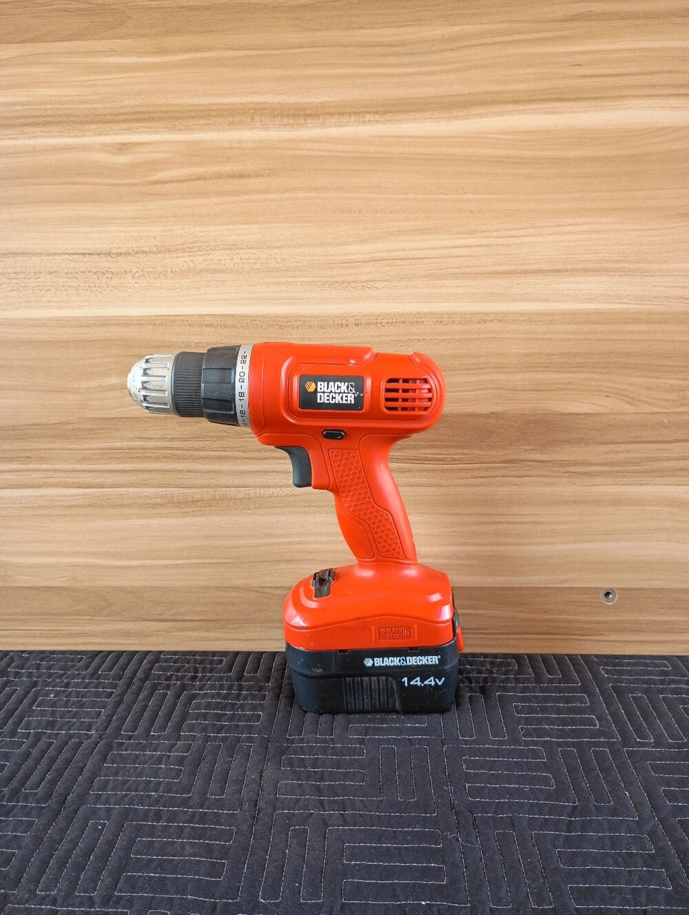 BLACK+DECKER 14.4V Cordless Drill - Red/Black